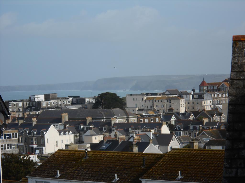 Trevowah - Couples Only Bed and Breakfast New Quay Exteriör bild